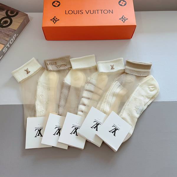 Louis Vuitton Socks LVO00013